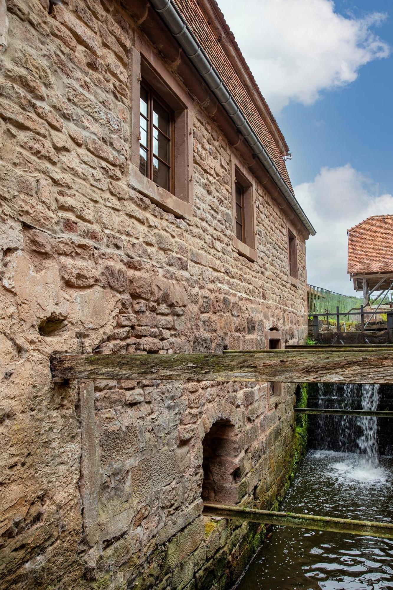 Maison D'Hotes De Charme - Ancien Moulin En Pleine Nature - La Paulusmuehle Soucht Exterior foto