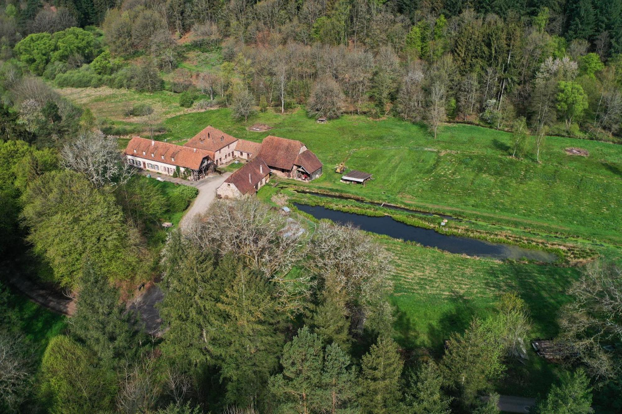 Maison D'Hotes De Charme - Ancien Moulin En Pleine Nature - La Paulusmuehle Soucht Exterior foto